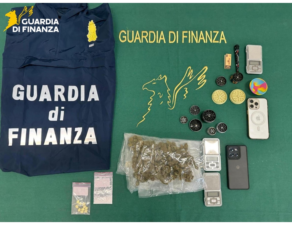 Comprano marijuana con criptovalute, denunciati due minorenni in Veneto