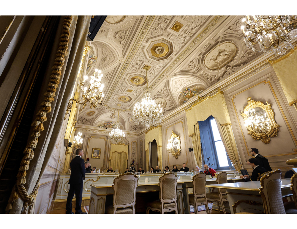 Consulta, illegittima legge Toscana su salario minimo in appalti pubblici