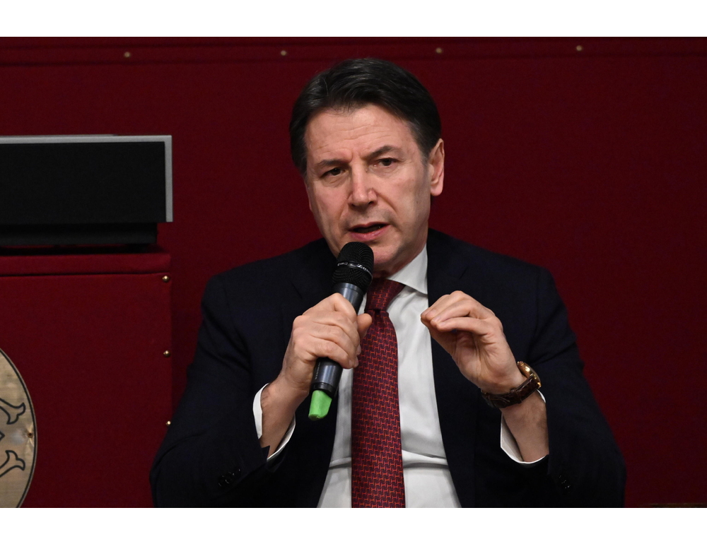 Conte a Meloni, noi pronti alla sfida progressista,abbiamo più proposte condivise