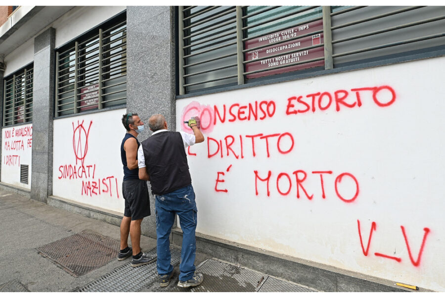 Processo in corso a Torino. 'Tenete presente il momento storico'