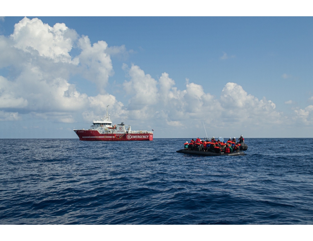 Domani la nave di Emergency ad Ortona con 68 migranti