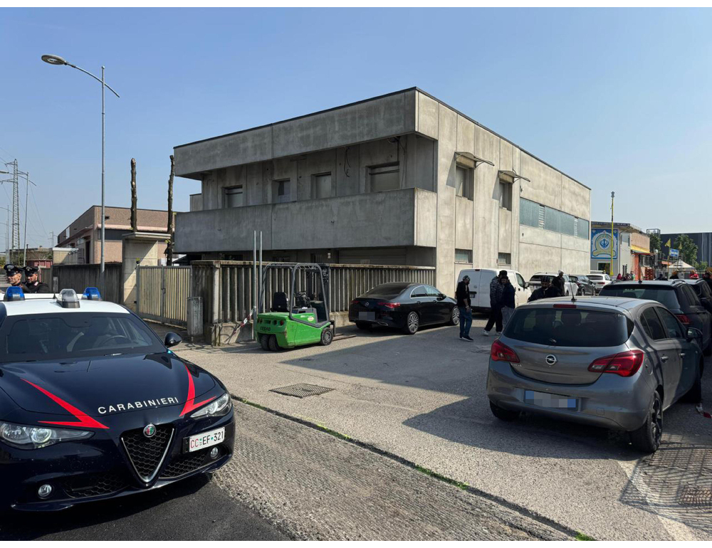 Duplice omicidio, un testimone ‘il killer si è inginocchiato e poi ha sparato’