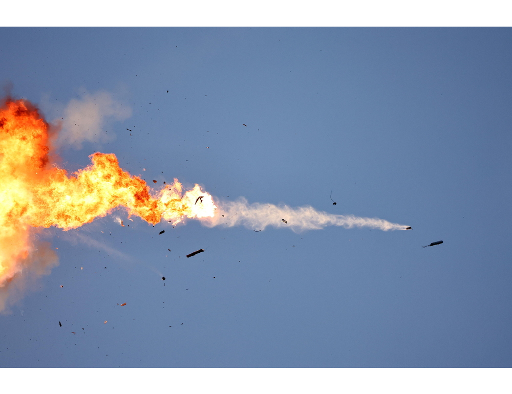 Emirati, ‘difese aeree in azione contro missili e droni’