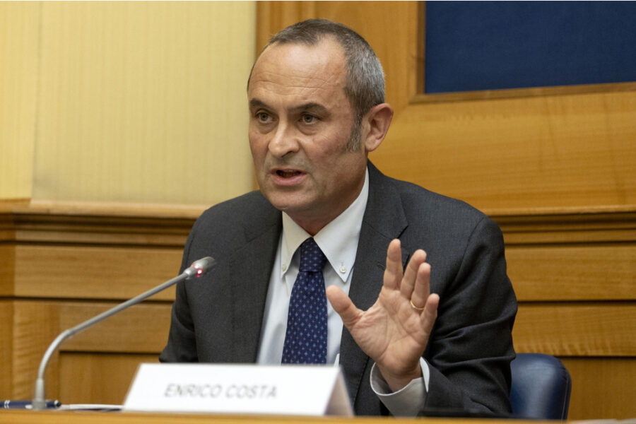 Eletto per acclamazione nella riunione del gruppo a Palazzo Montecitorio