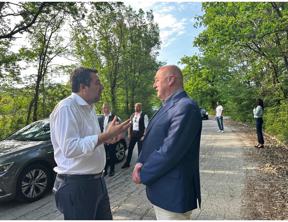 Famiglia nel bosco, Salvini ‘per bimbi più socialità qui che a Roma e Milano’