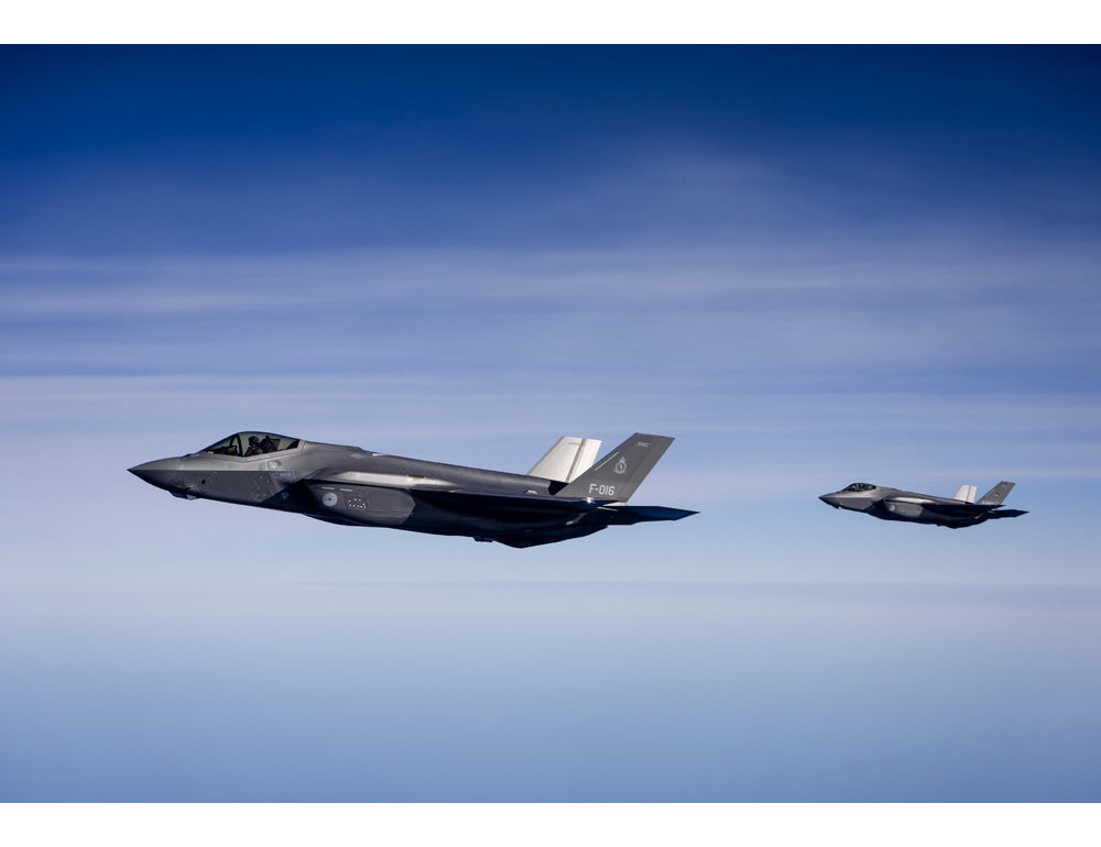 Fars, ‘esercito iraniano ha lanciato operazione di ricerca del pilota Usa’