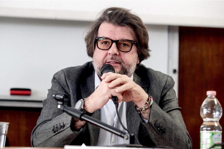 'Continuiamo ad attuare il piano quinquennale del governo'