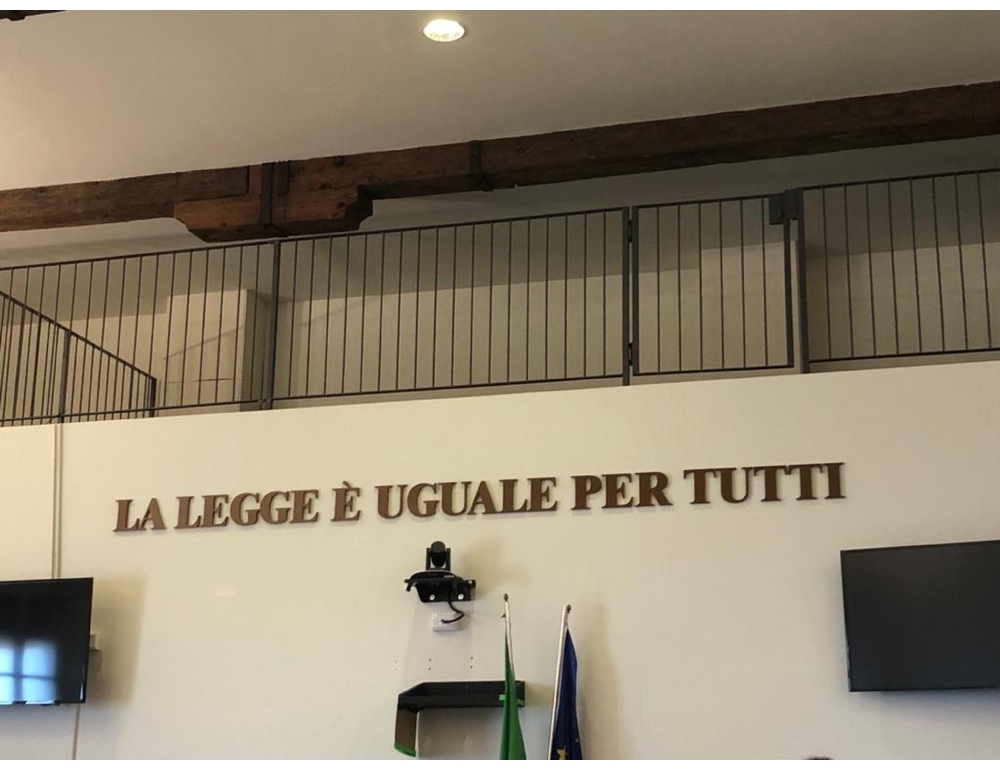 Festini e cocaina, assolto imprenditore a Bologna