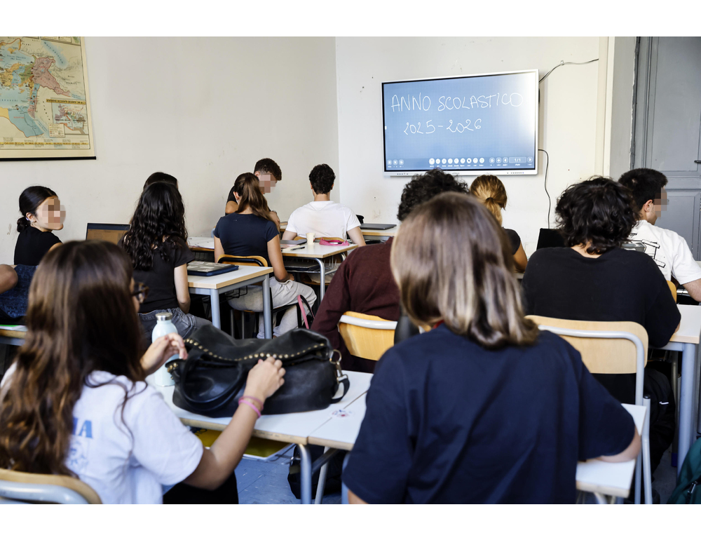 Flc Cgil ‘studente transgender umiliato in liceo a Roma’