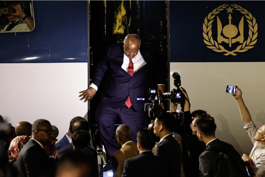 Sesto mandato alla guida di una nazione strategica del Corno d'Africa