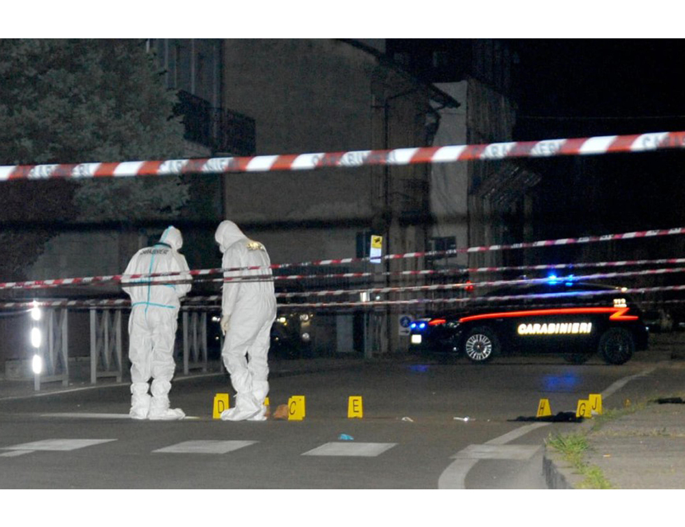 Giovane ucciso a sprangate in strada, altri tre indagati