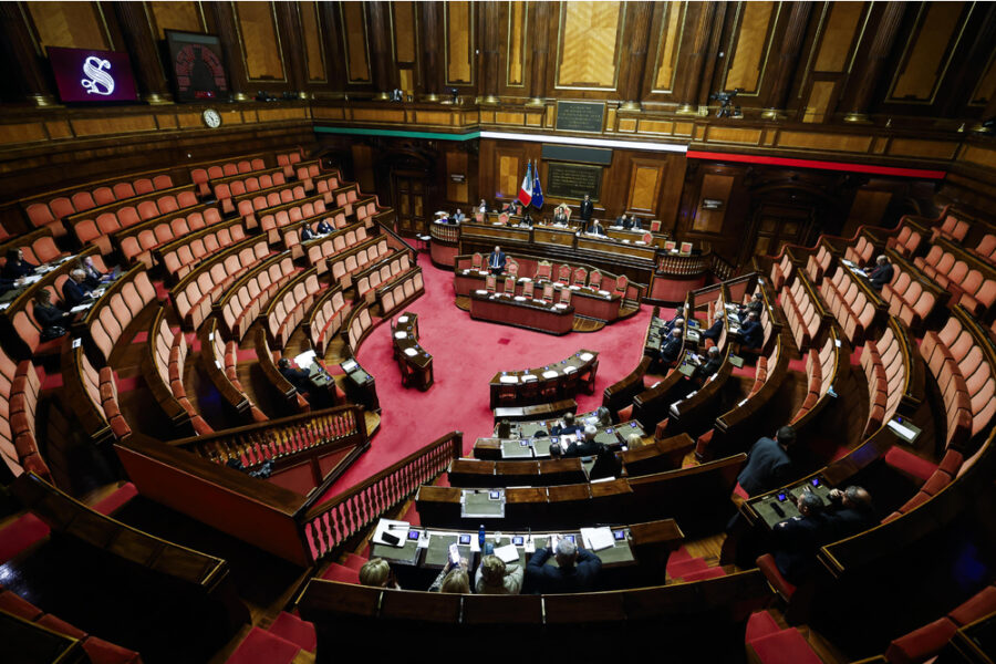 A chiederla il ministro Ciriani. Il testo è in seconda lettura a Palazzo Madama