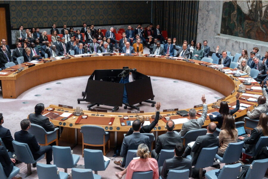 Il testo chiede lo sblocco della cruciale rotta marittima