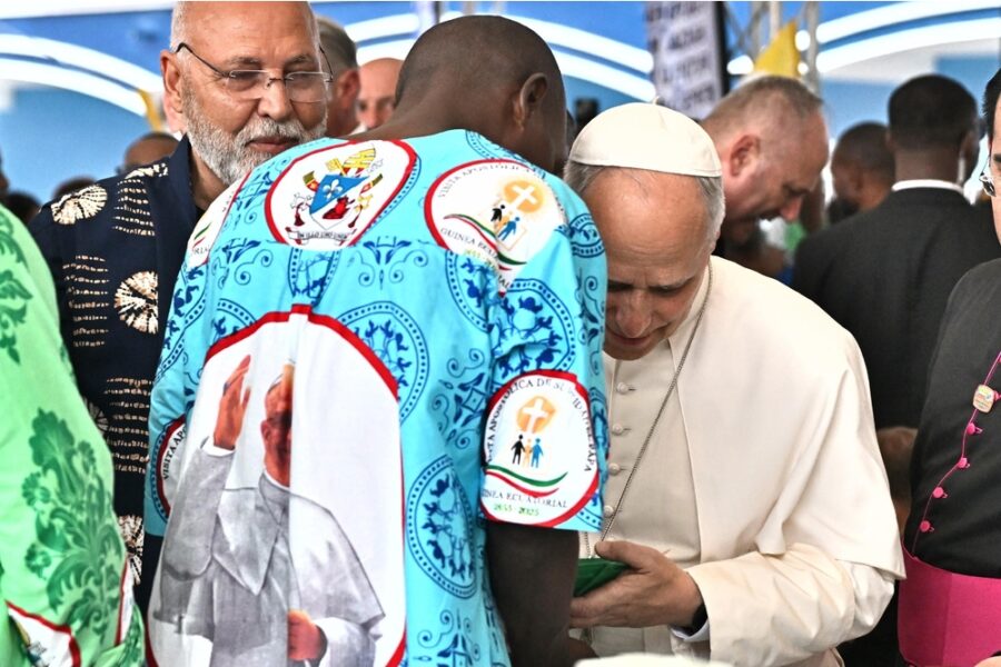 In Guinea Equatoriale