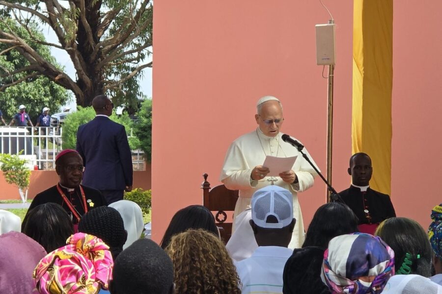 Visita un centro anziani