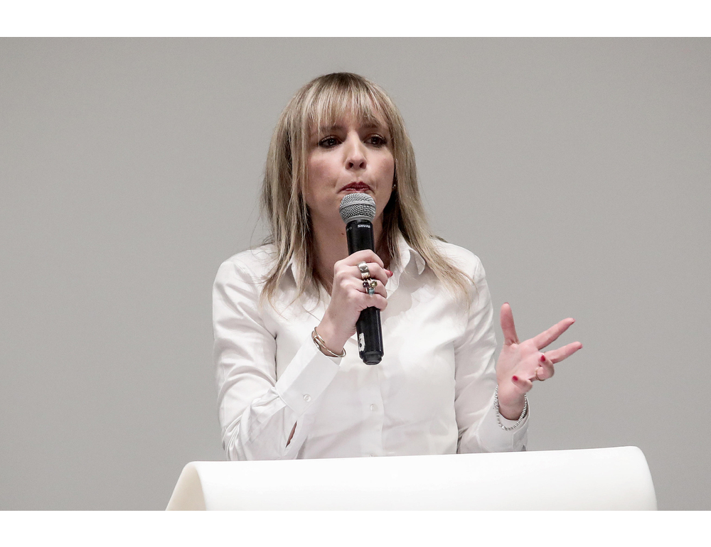 In Consiglio comunale a Milano scoppia la bagarre sul Remigration Summit