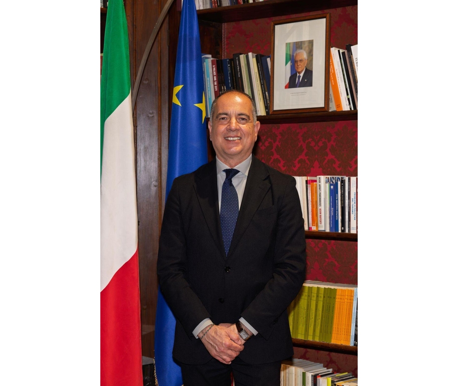 Interrogazioni Pd e M5s su fondi a film neo sottosegretario Cannella