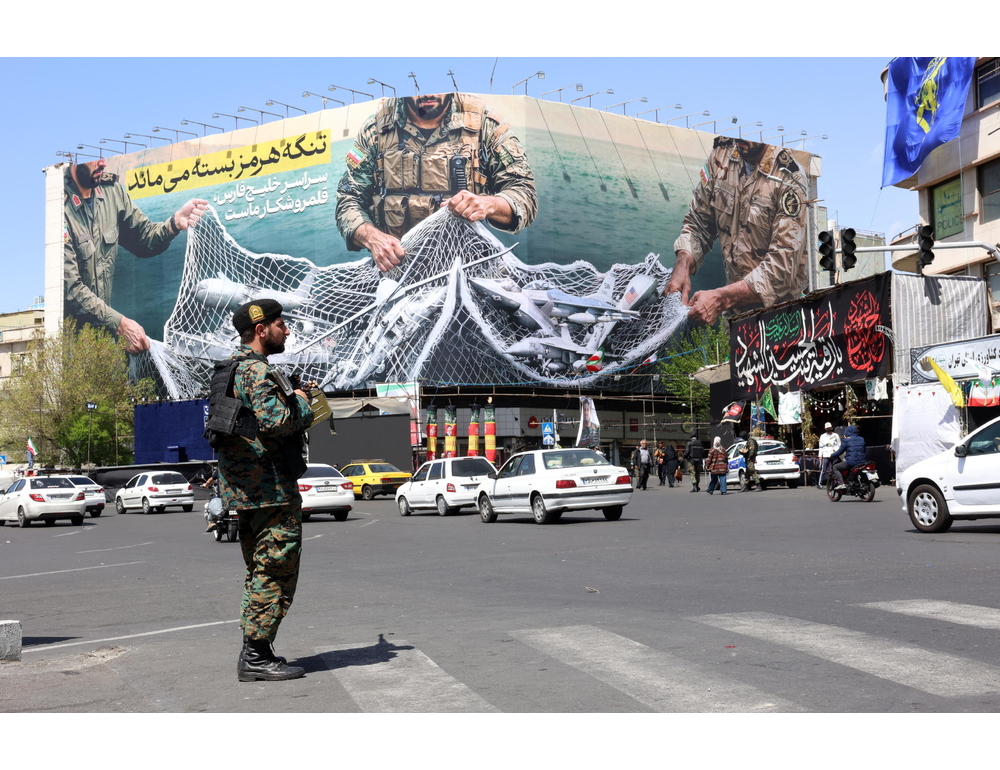 Iran, capo dell’intelligence dei Pasdaran ucciso in un raid