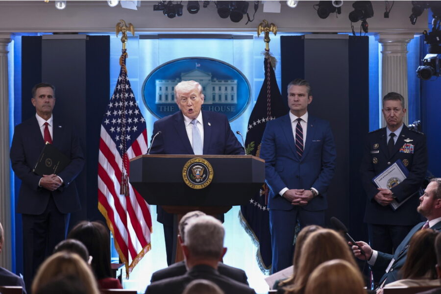 L'esercito di Teheran: 'Minacce infondate dal presidente Usa'