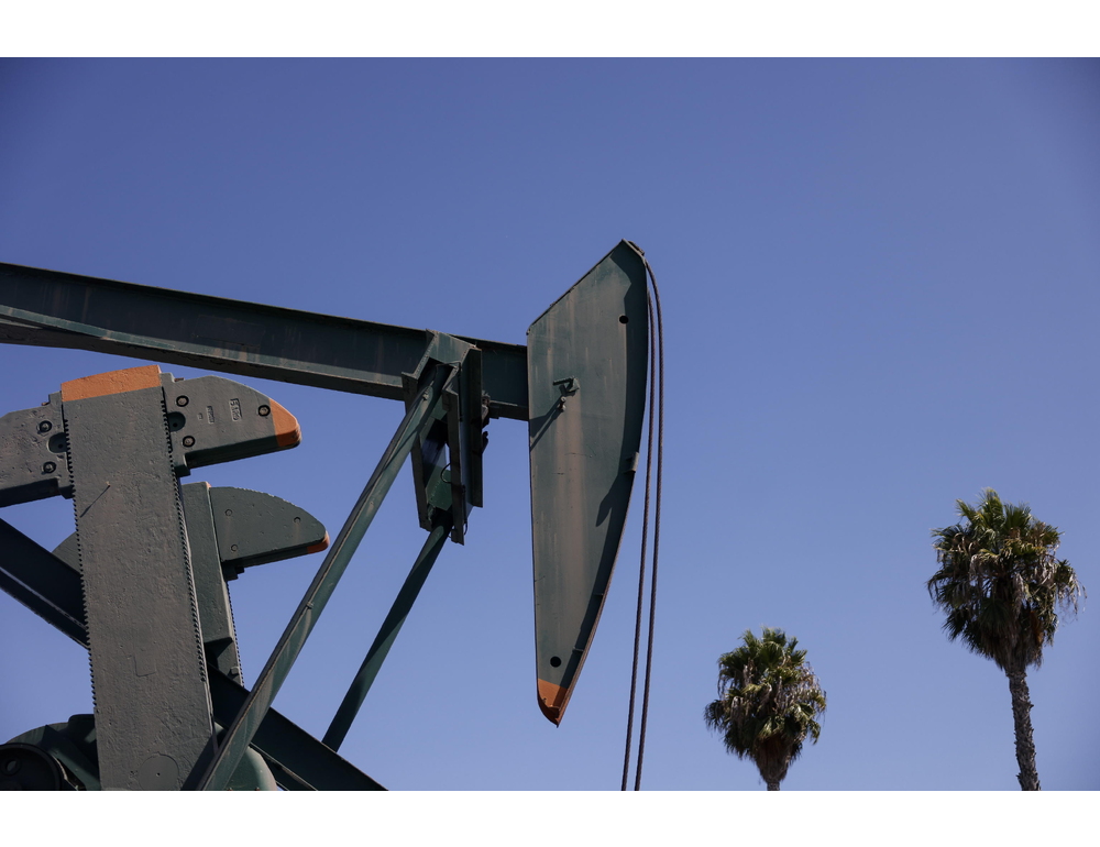 L’Opec+ ha deciso un aumento della produzione di 206.000 barili al giorno