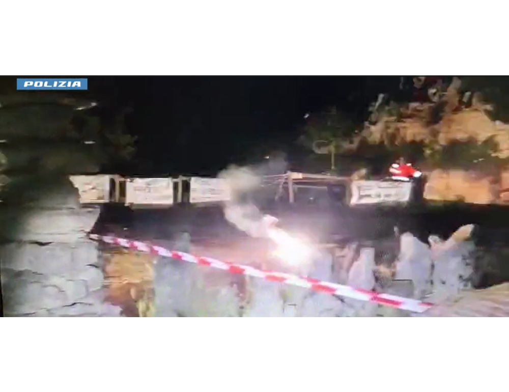 Lancio di petardi durante Rally del Salento, un arresto e due denunce