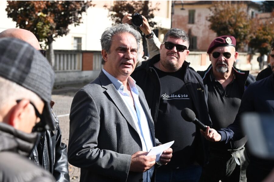 Istanza a Napoli di Roberto Fiore