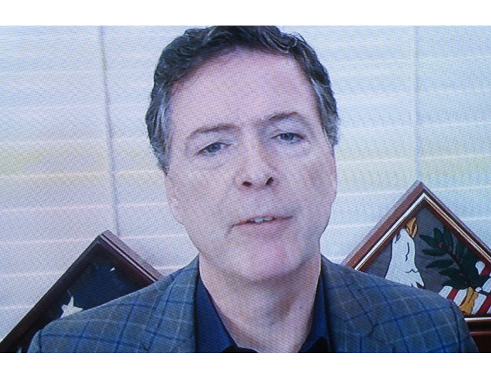 L’ex capo dell’Fbi Comey accusato di aver minacciato la vita di Trump