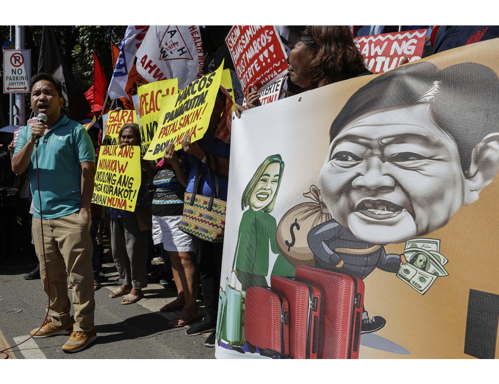 L’ex presidente filippino Duterte sarà processato dalla Cpi