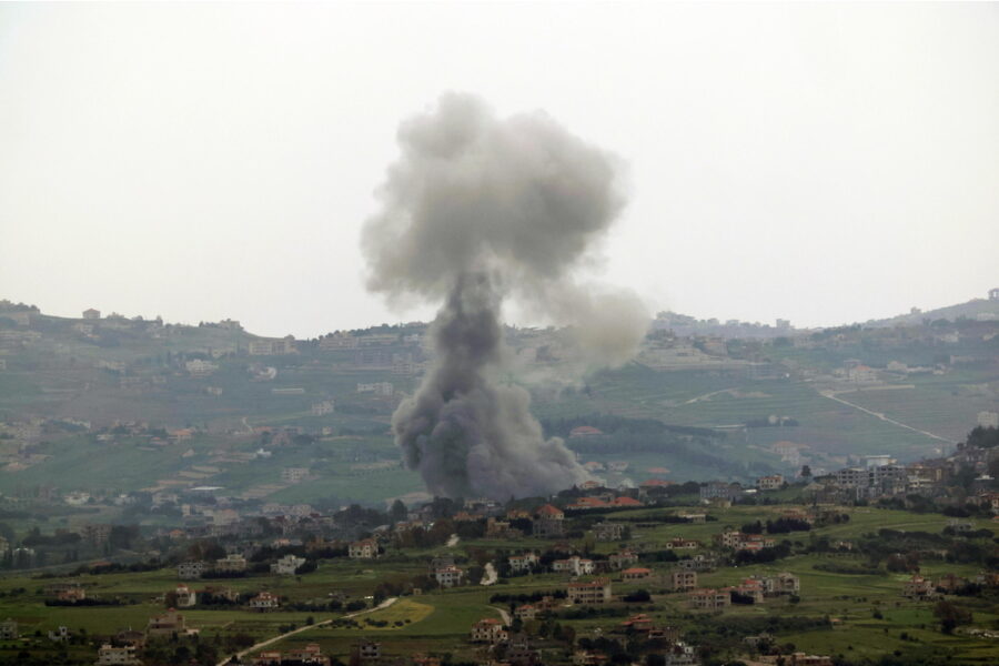 Ministero: 'Anche due donne e due bambini