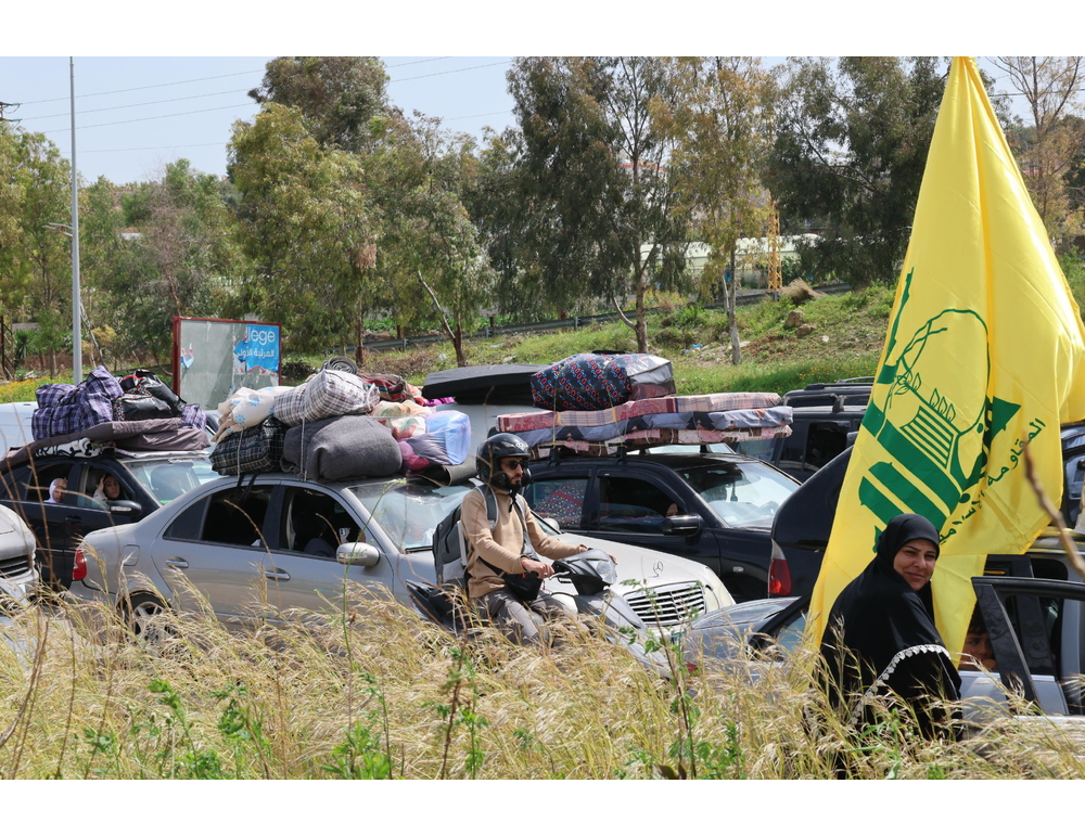 Libano in festa per la tregua, in migliaia cercano di tornare a casa