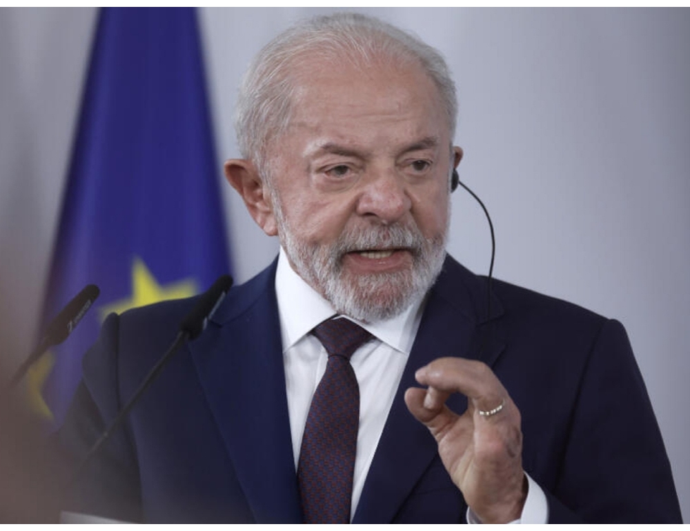 Lula a Barcellona, ‘preoccupato per la situazione a Cuba’