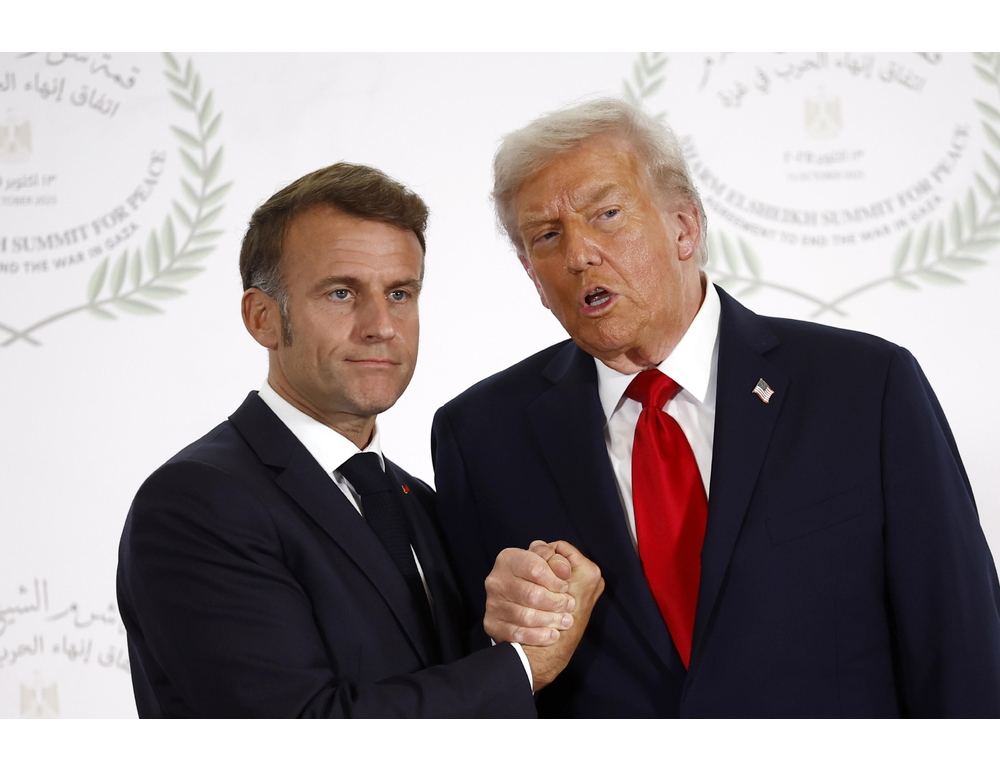 Macron a Trump, ‘non può continuare a contraddirsi ogni giorno’