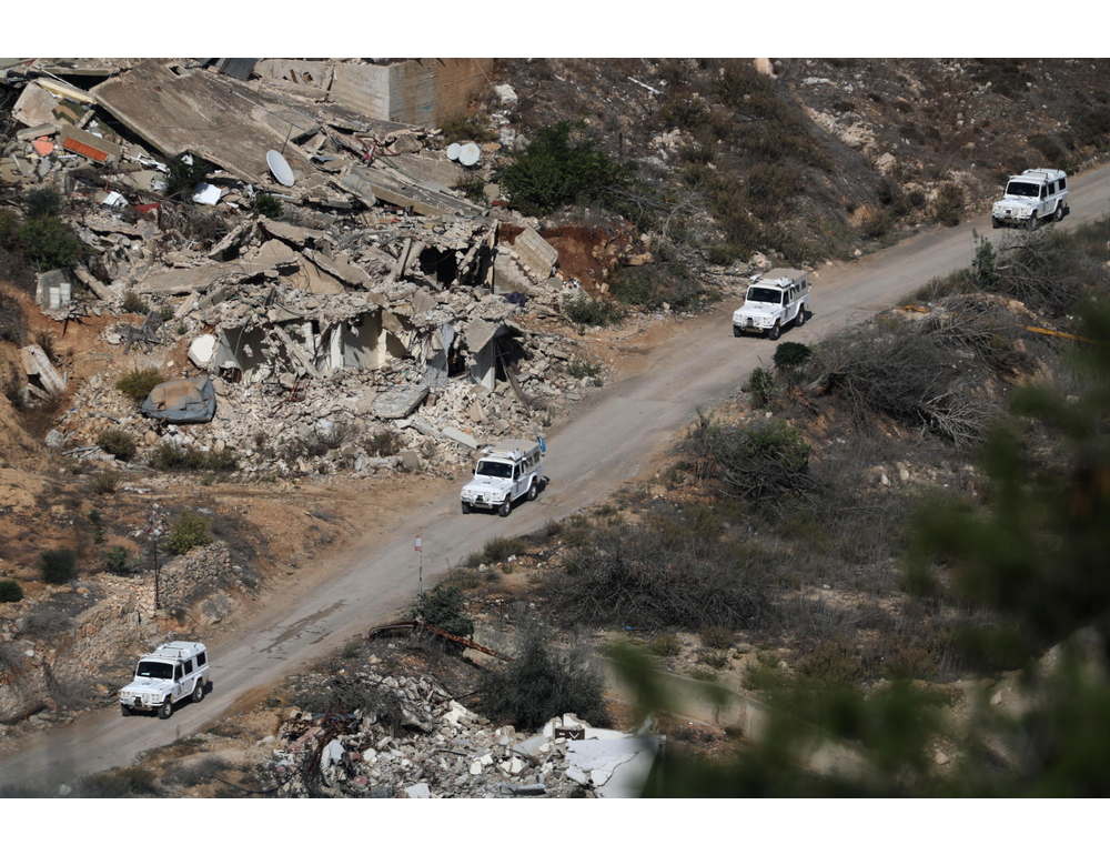 Macron, un casco blu ucciso e tre feriti tra i francesi in Libano