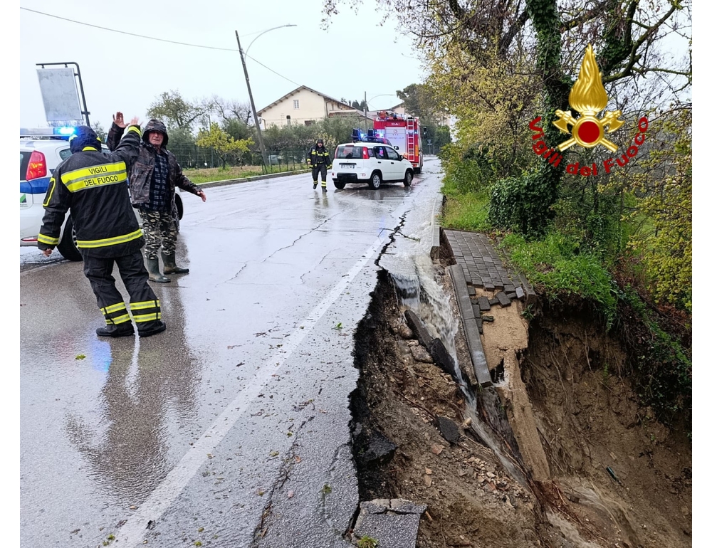 Maltempo, domani allerta rossa in Abruzzo, Molise e Puglia