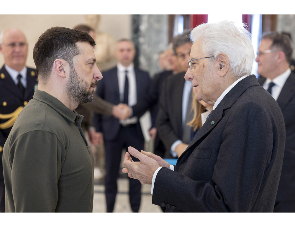 Mattarella a Zelensky, fermo sostegno dell’Italia all’Ucraina