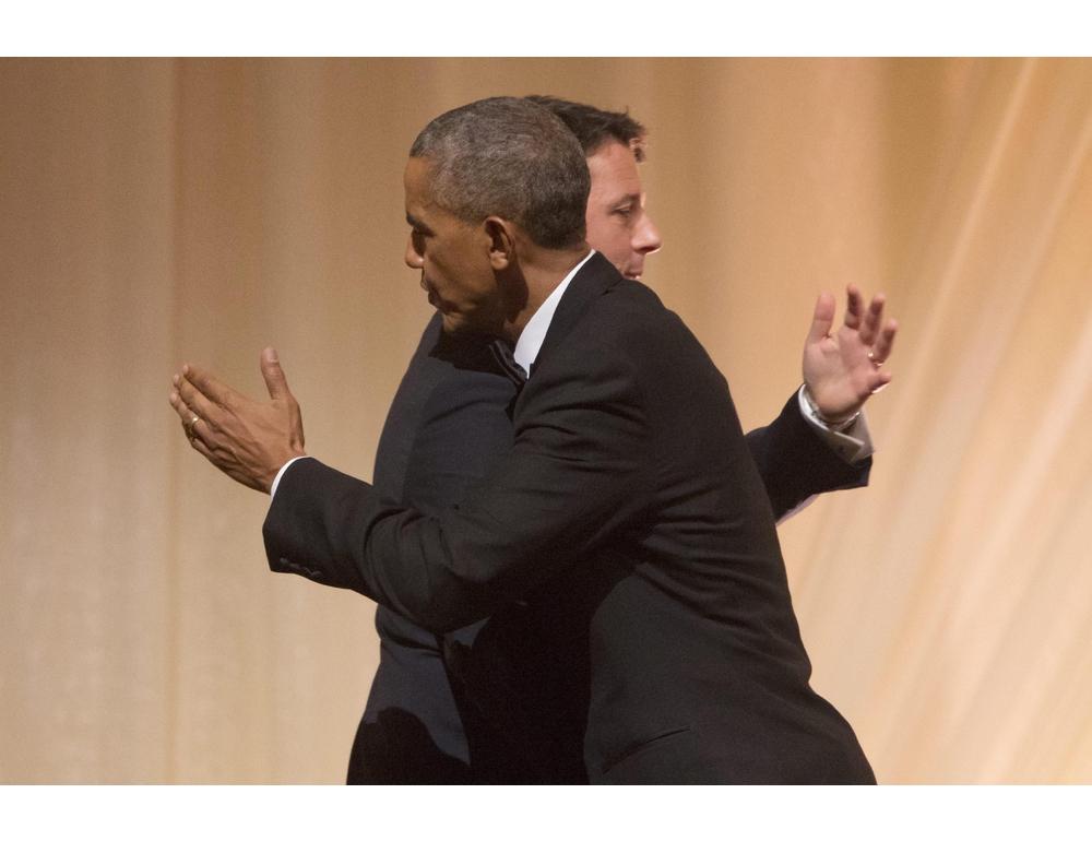 Matteo Renzi in scena nei panni di Barack Obama