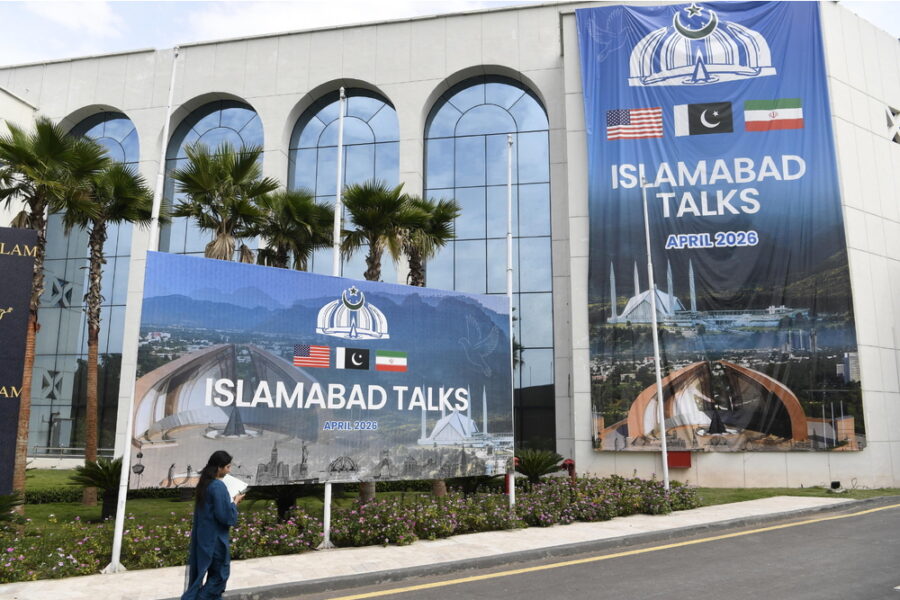 ANSAMedia-Teheran-iniziati-i-colloqui-tra-Iran-e-Usa-a-Islamabad