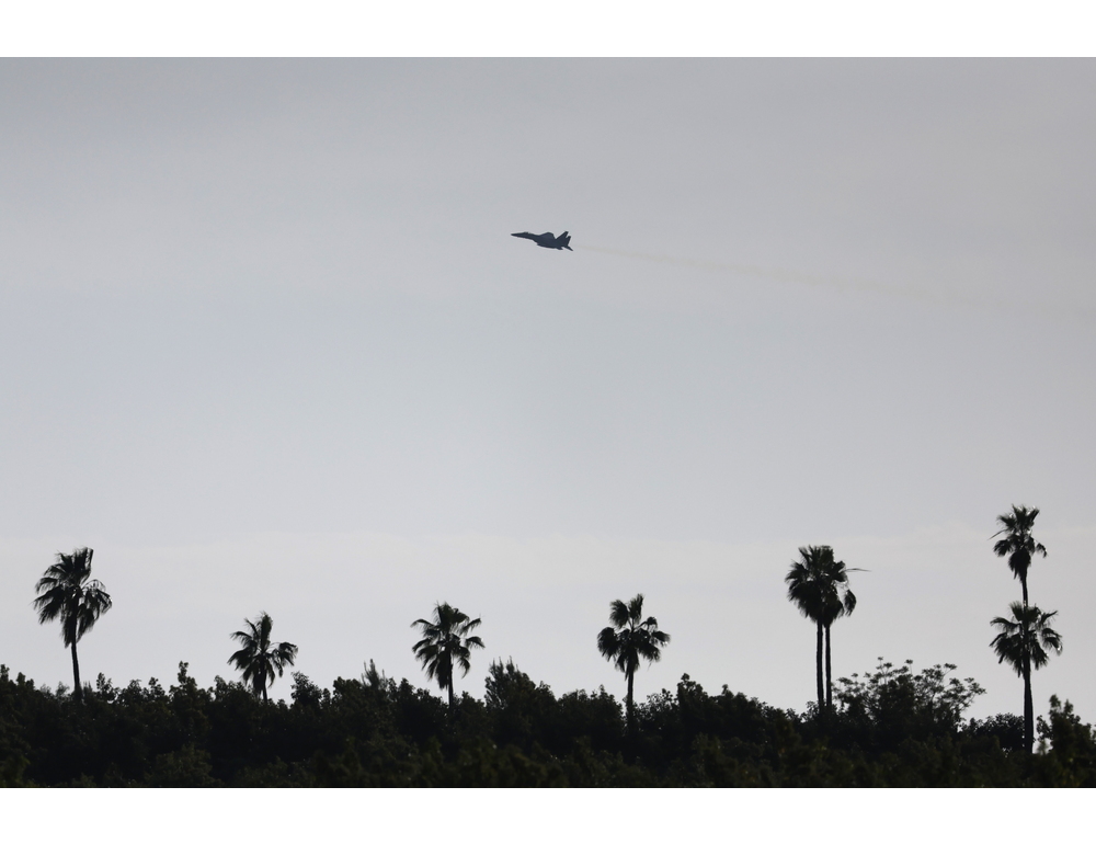 Media, ‘Teheran rivendica di aver colpito il secondo caccia Usa precipitato’