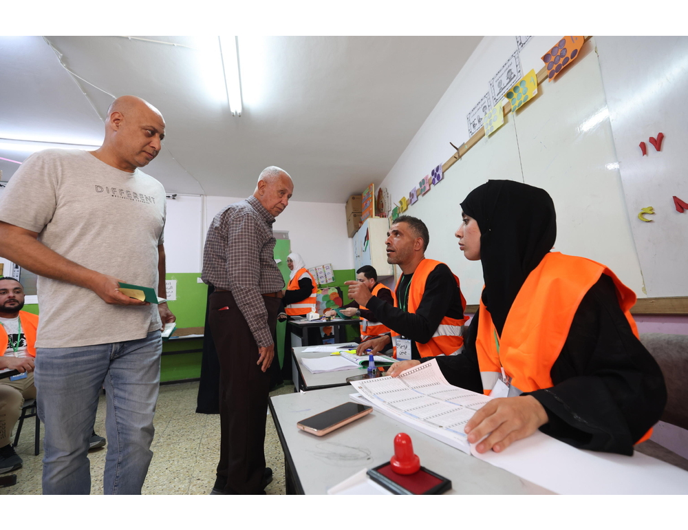 Media, ‘l’affluenza alle elezioni locali in Cisgiordania è stata del 53,44%’