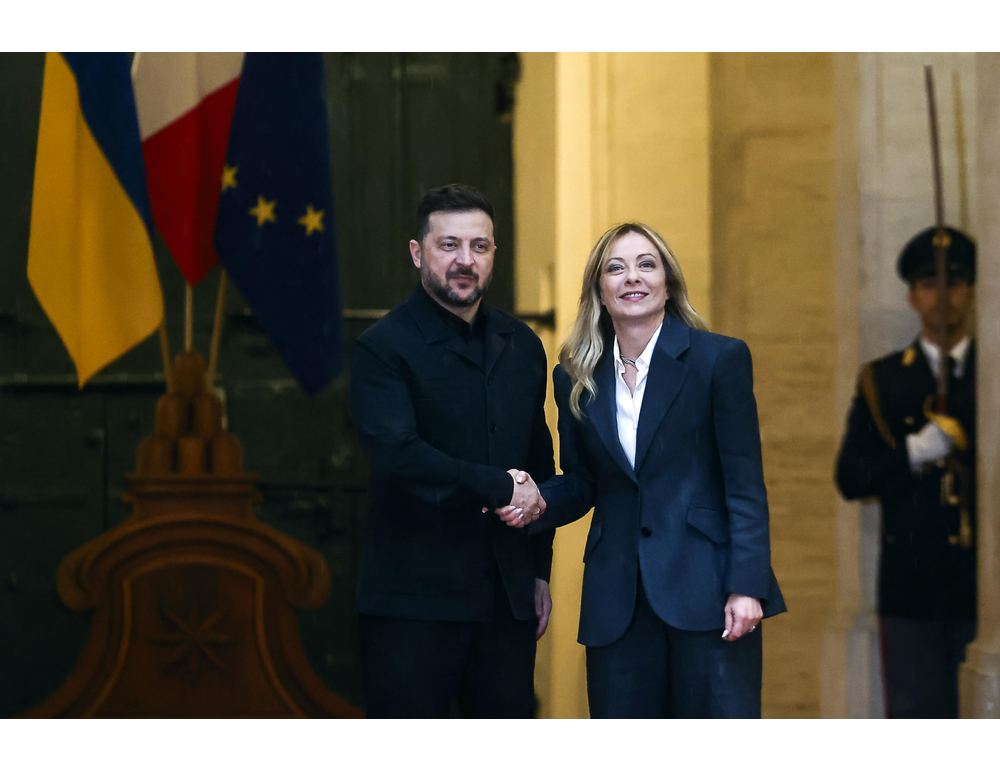 Meloni, con Kiev interessati a una produzione comune di droni