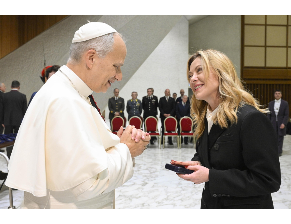 Meloni, inaccettabili le parole di Trump nei confronti del Papa