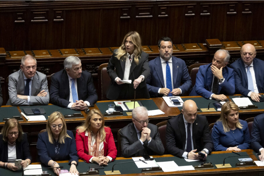 "Le dimissioni di alcuni esponenti del governo non semplici ma prima interesse nazionale"