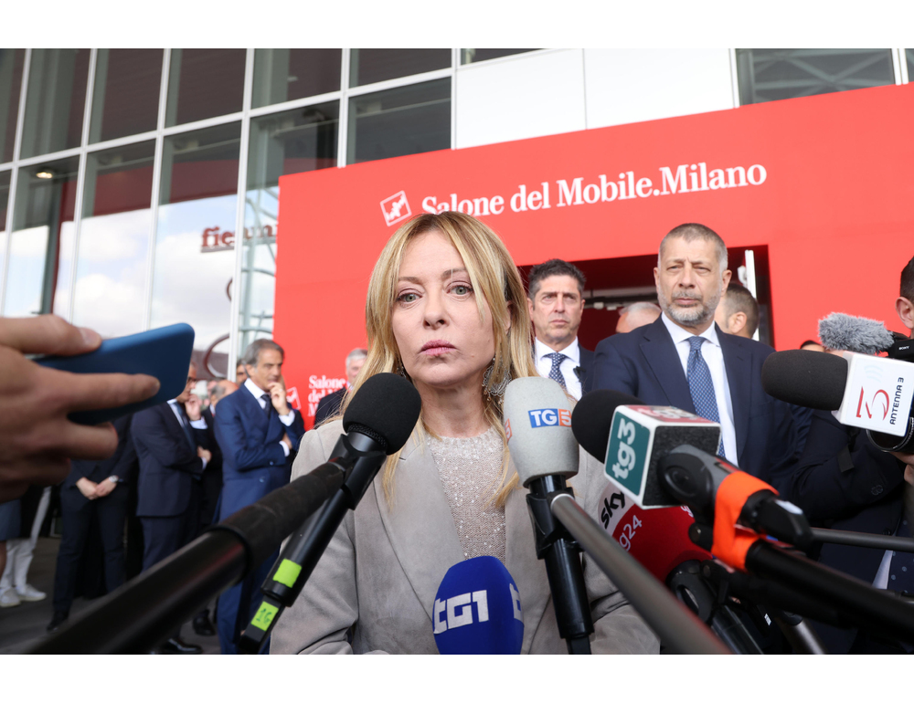 Meloni, solidarietà a Trump, nessuno spazio all’odio politico e al fanatismo