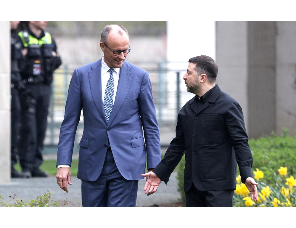 Merz e Zelensky, l’Europa deve essere parte del processo di pace