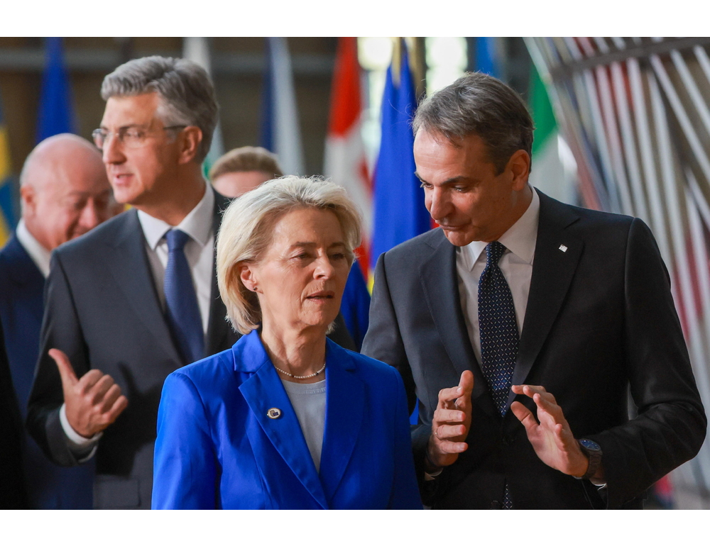 Mitsotakis, ‘servono norme Ue contro la dipendenza digitale dei giovani’