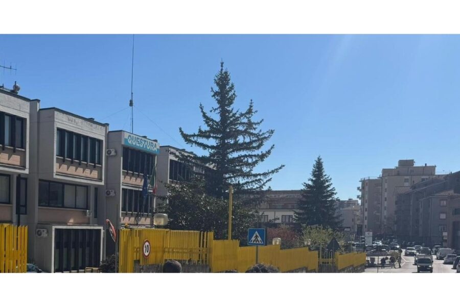 Ascoltati dalla squadra mobile