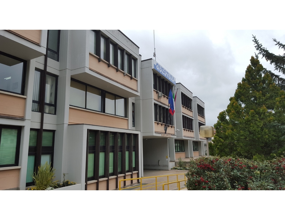 Morte avvelenate, ripresi interrogatori in questura a Campobasso