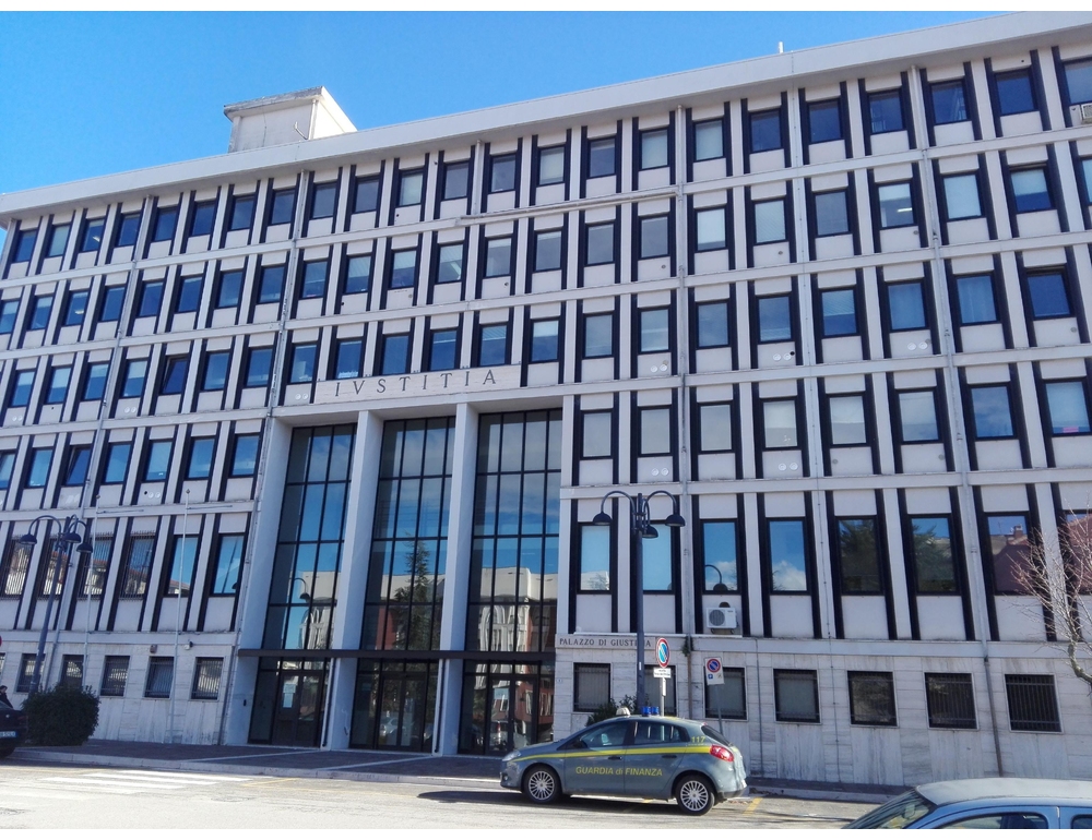 Morte avvelenate, tra accertamenti e autopsie, settimana cruciale