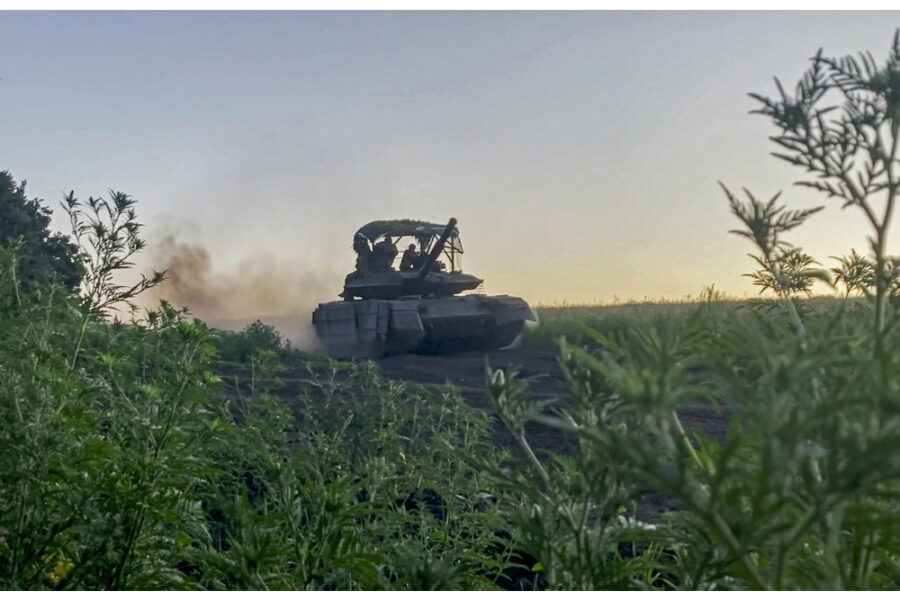 'Raid ha danneggiato sottostazione