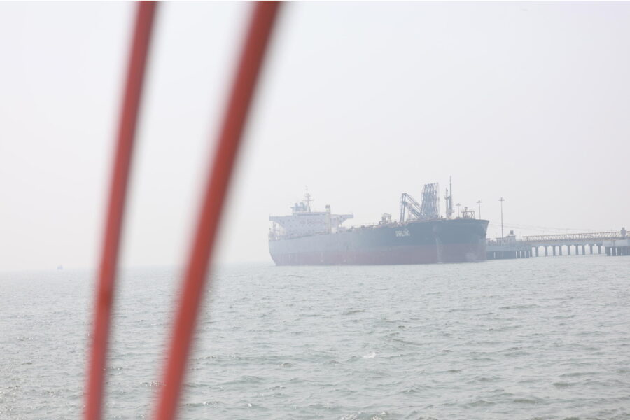 Appartiene al gruppo armatoriale Cma Cgm. La Kribi batte bandiera maltese